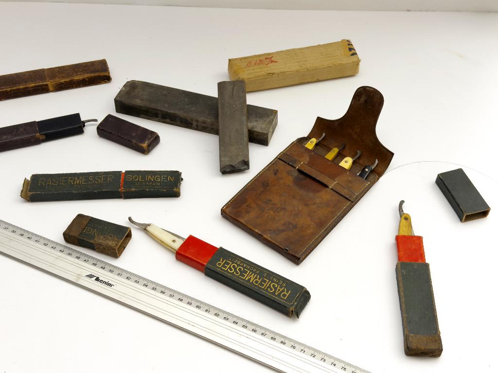 oude scheermessen set, Ophalen of Verzenden