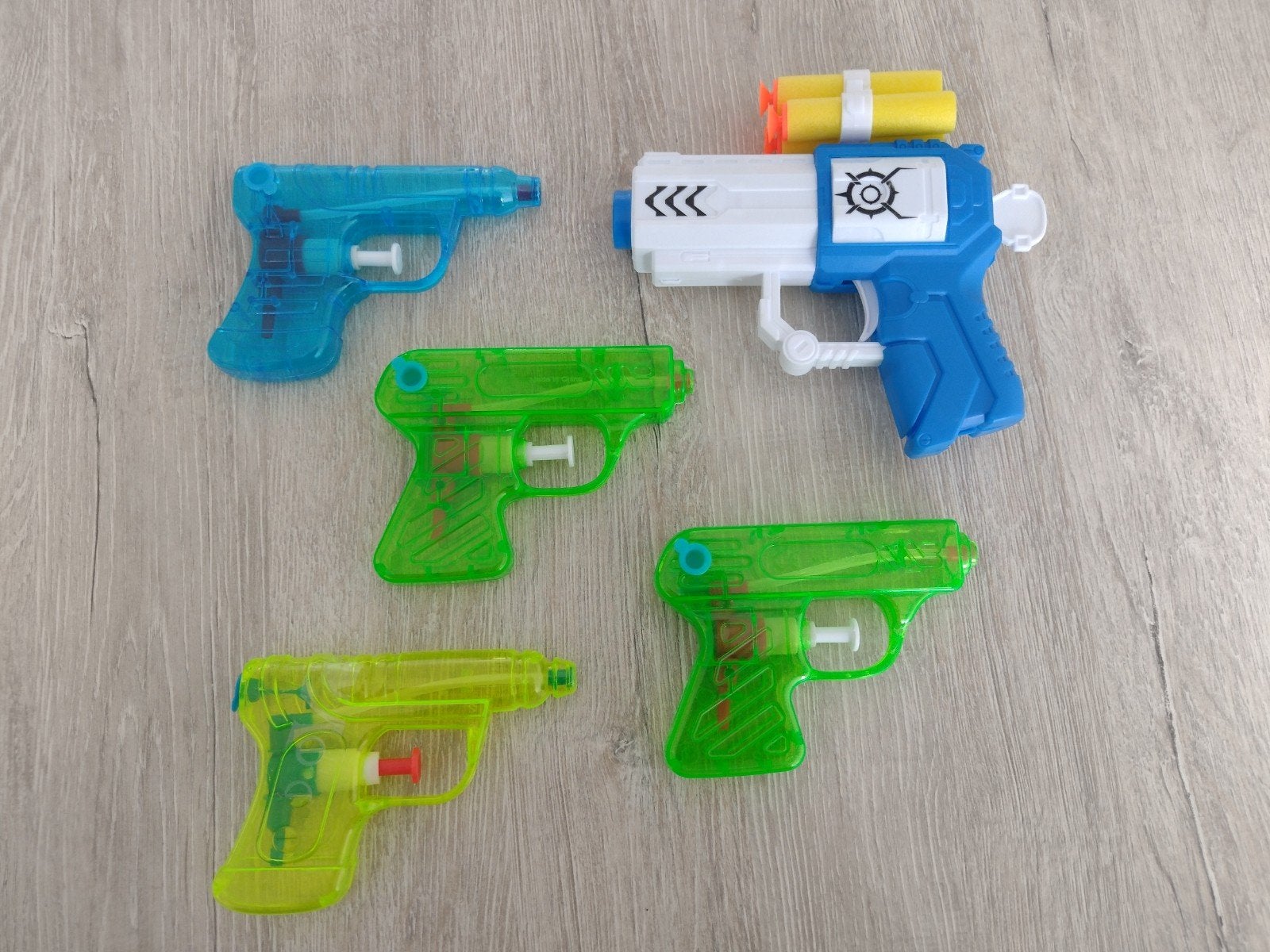 5 (water)pistooltjes, Ophalen