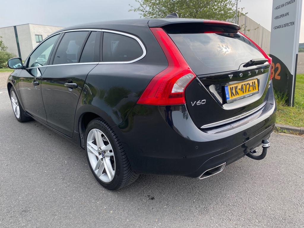 Volvo V60 2015 * 2.4 D6 AWD Plug-In Hybrid R-Design * EXPORT, Auto's, Volvo, Automaat, Bi-Xenon koplampen, Zwart, Vierwielaandrijving