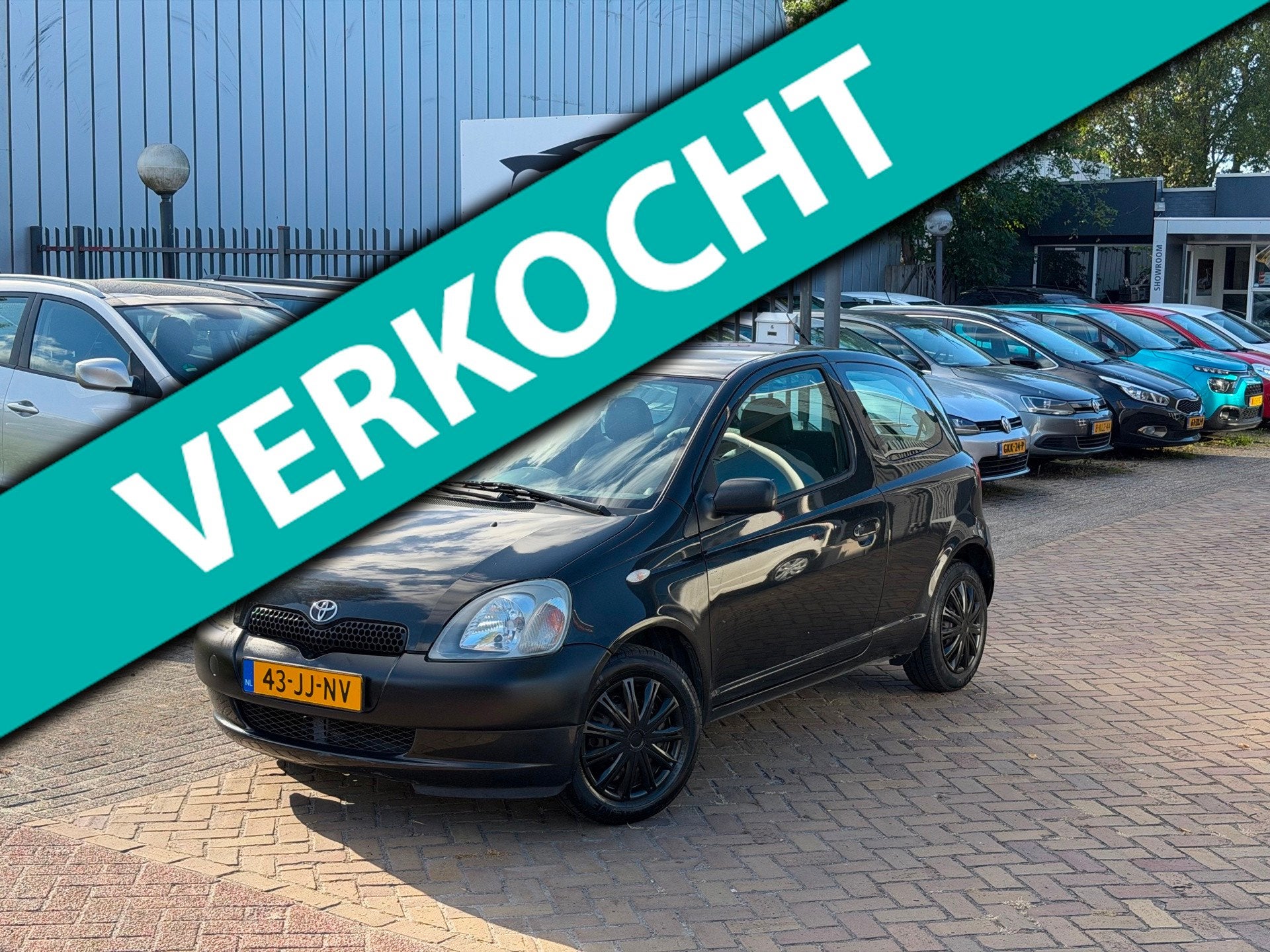 Toyota Yaris 1.0-16V VVT-i YORIN/Stuurbekrachtiging/Nap/Nieu, Dealer onderhouden, Gebruikt, 4 cilinders, 400 kg