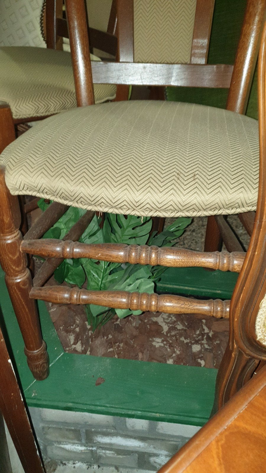 4 Klassieke Eiken Eetkamerstoelen MAGAZIJN OPRUIMING, Ophalen