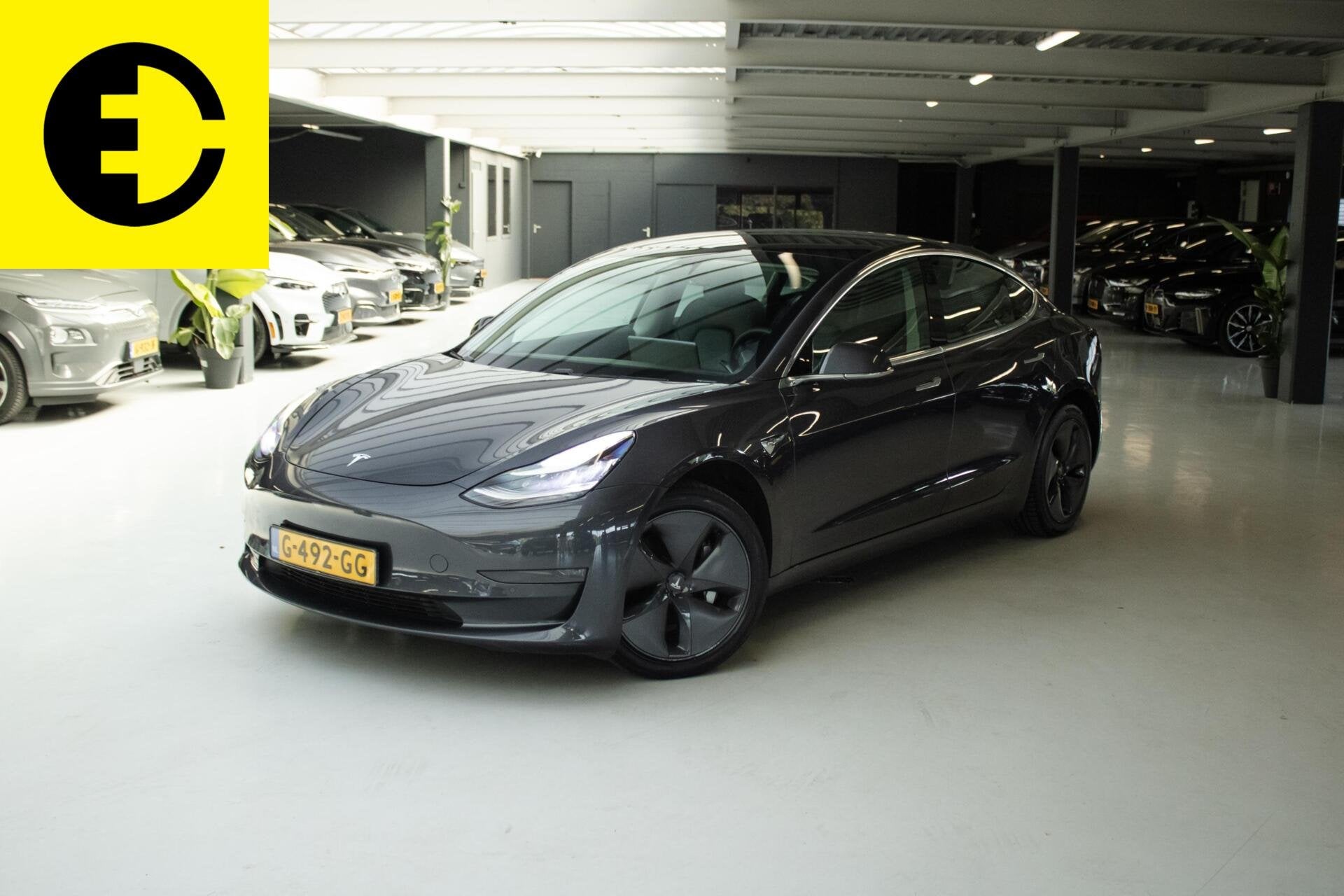Tesla Model 3 Long Range AWD 75 kWh | SOH 87,6% | Trekhaak |, Auto's, Automaat, Zwart, 351 pk, 1000 kg