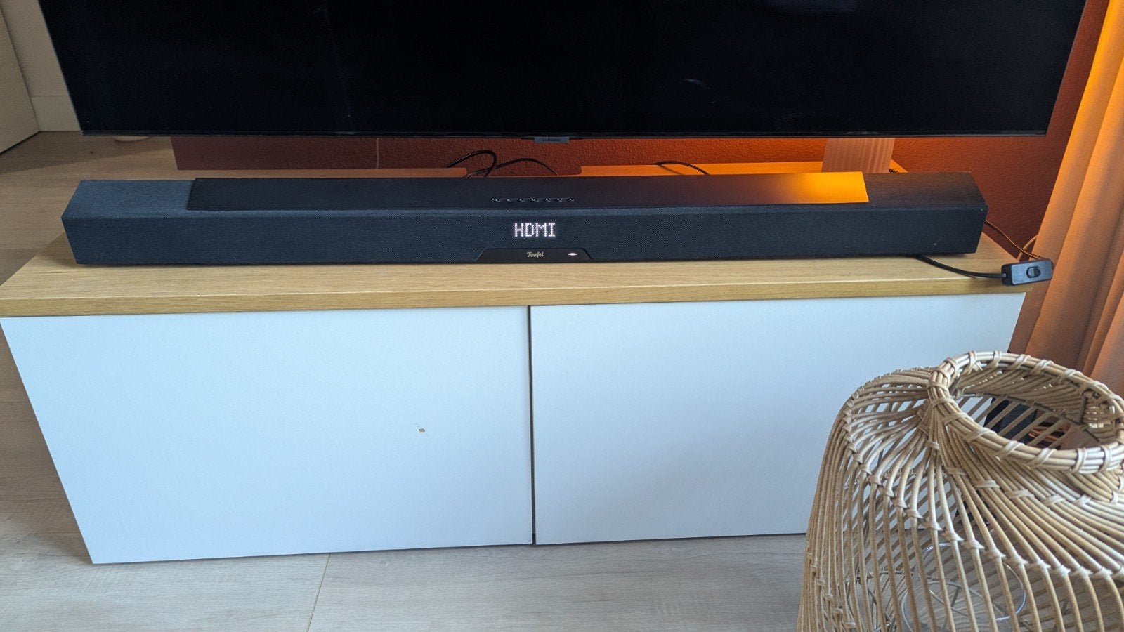 Teufel Cinebar Lux Soundbar met 2x Achterspeakers Zwart, Ophalen, Bluetooth, Zo goed als nieuw