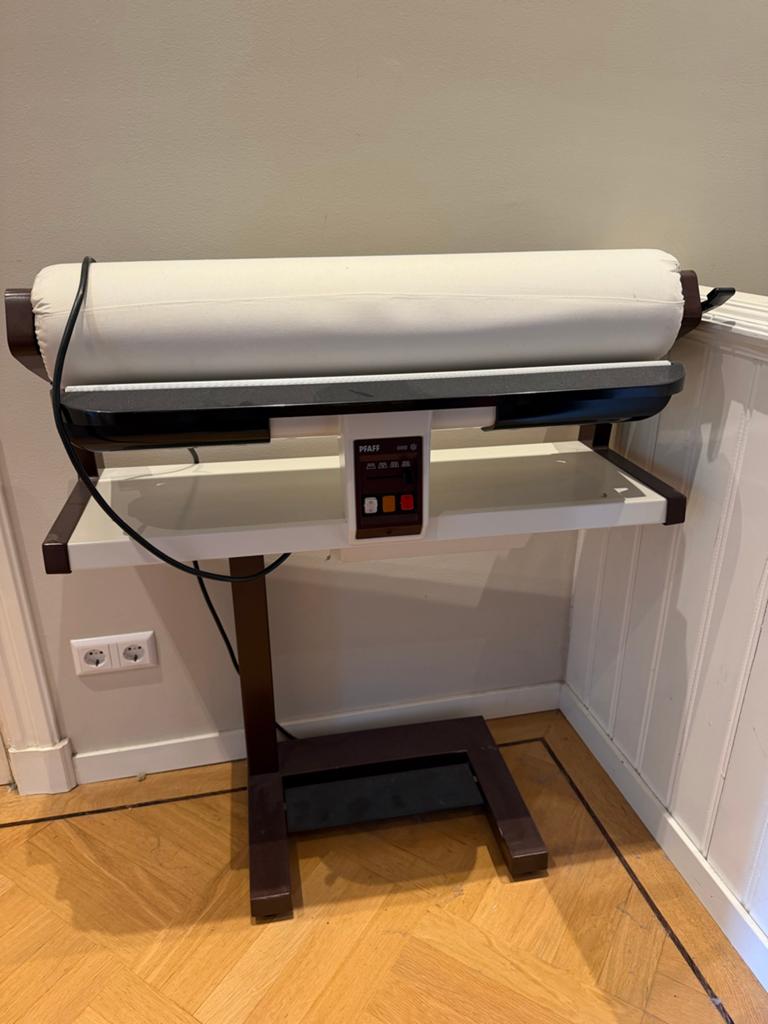 Pfaff Mangelstrijkijzer / Strijkmachine - Perser, Ophalen, Gebruikt, Strijkijzer met snoer