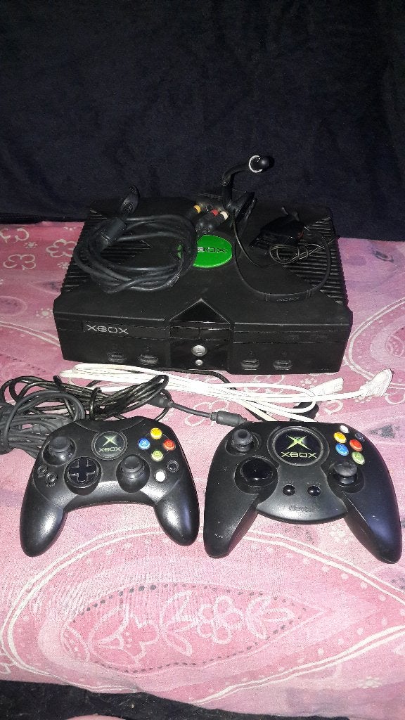 Xbox Original Collectie 41 Games + 2 Consoles + Controllers, Ophalen, Gebruikt, Met 2 controllers, Met games