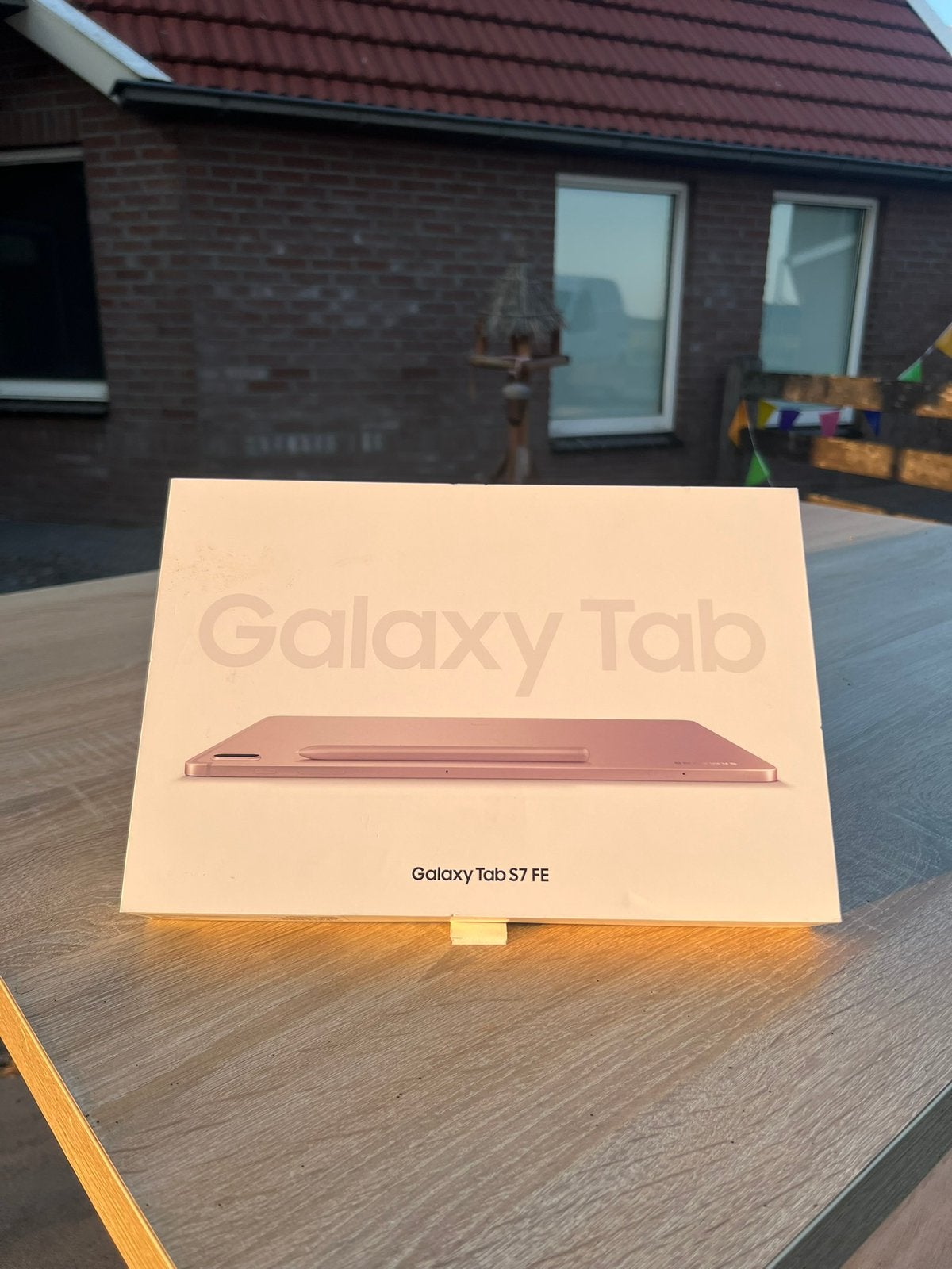 Samsung Tab S7 FE + S-pen + oplader, Computers en Software, Android Tablets, S7 FE, 12 inch, Ophalen of Verzenden, Zo goed als nieuw