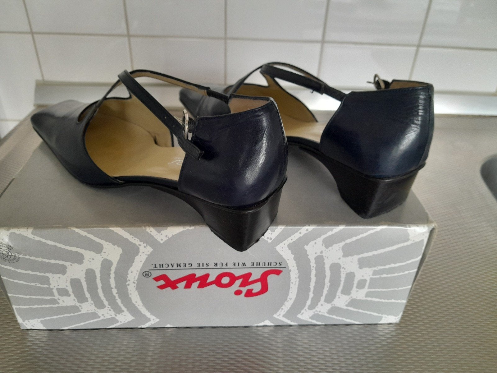 dames schoen maat 38, Schoenen met lage hakken, Blauw, Cypres, Ophalen of Verzenden