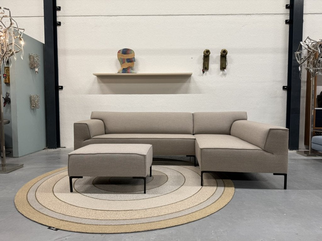 Nieuw Design on Stock Bloq Hoekbank ploegwool 78 design bank, 250 tot 300 cm, Eyye Roderick vos, Gompenstraat 15, Hoekbank