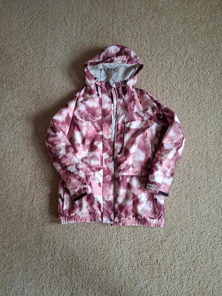 Ski jas maat L. Be unique, Kleding | Dames, Wintersportkleding, Ophalen, Zo goed als nieuw, Maat 38/40 (M), Jack