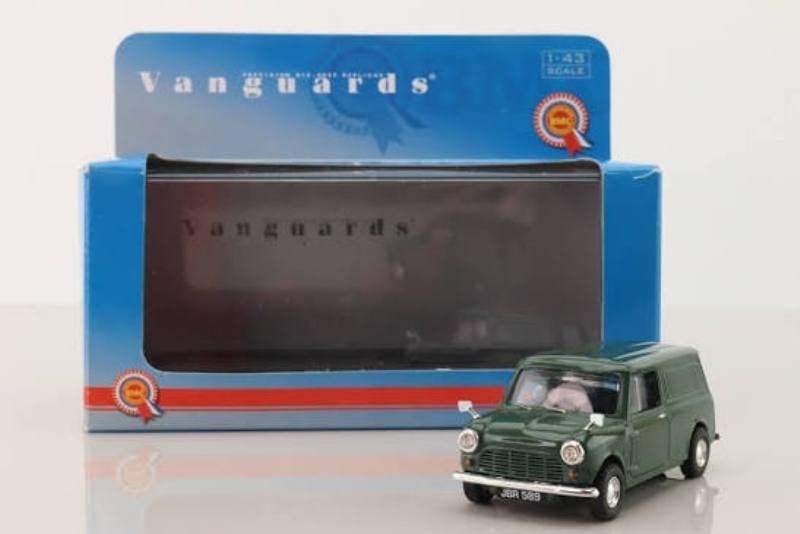 Mini Van Almond green Vanguards VA01418., Ophalen of Verzenden, Zo goed als nieuw, Auto, Vanguards