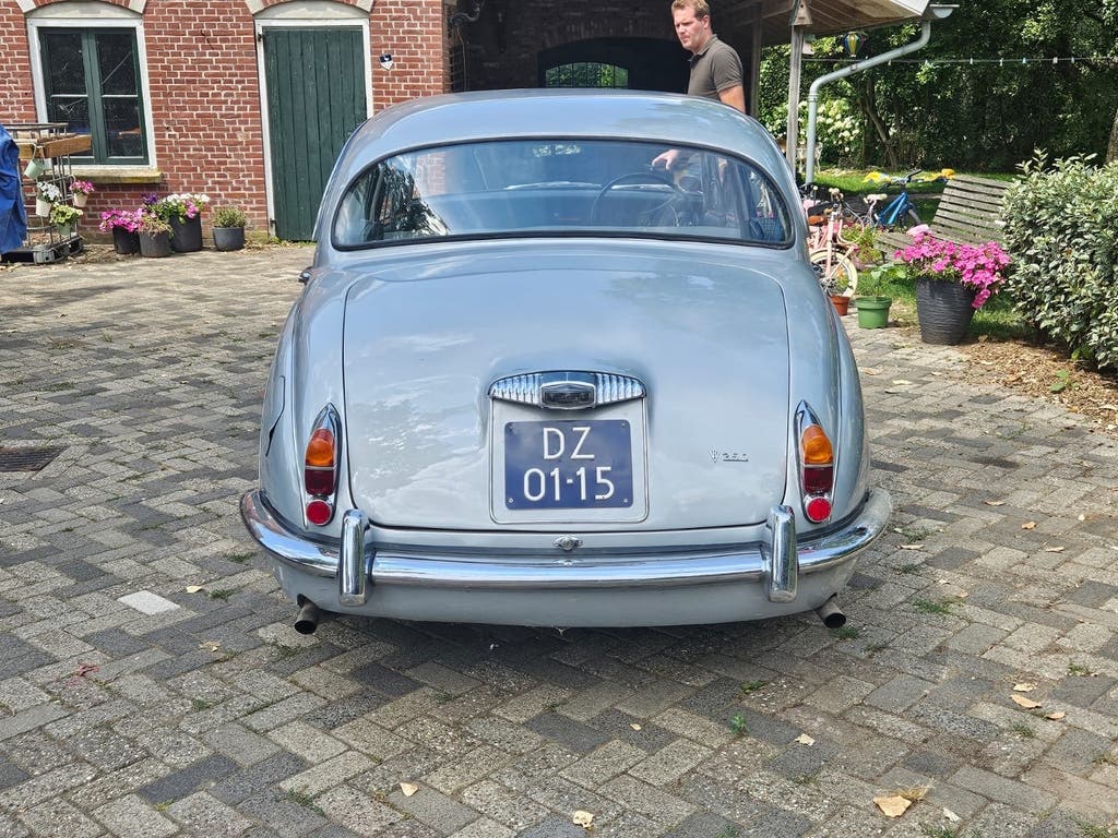Daimler Saloon 2.5 L V8 AUT 1968 Grijs, foto 7