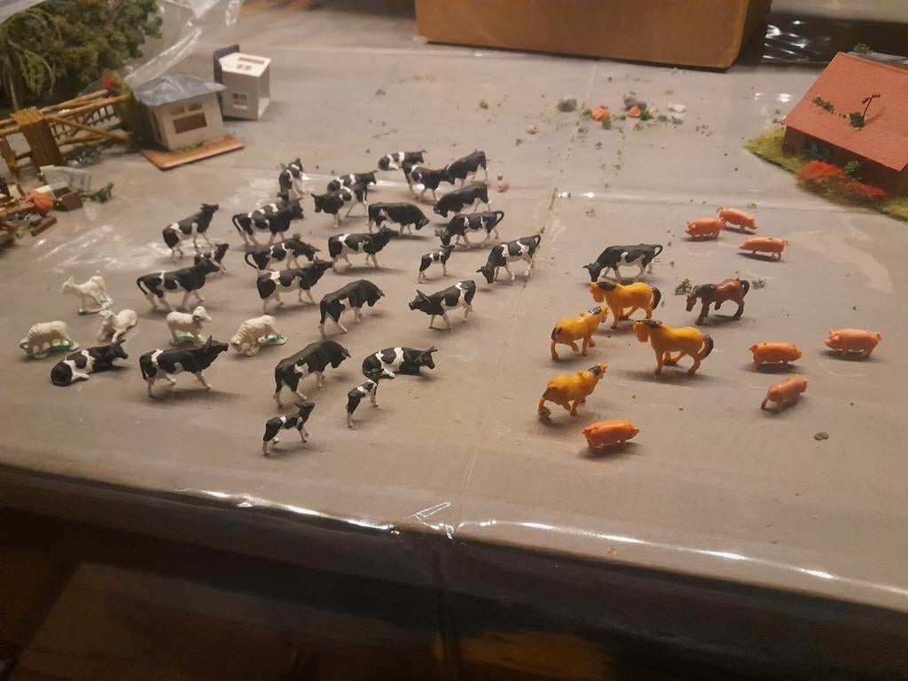 Preiser 14408 Hollandse Boerderijdieren, Hobby en Vrije tijd, Modeltreinen | H0, Ophalen of Verzenden, Nieuw, Gelijkstroom of Wisselstroom