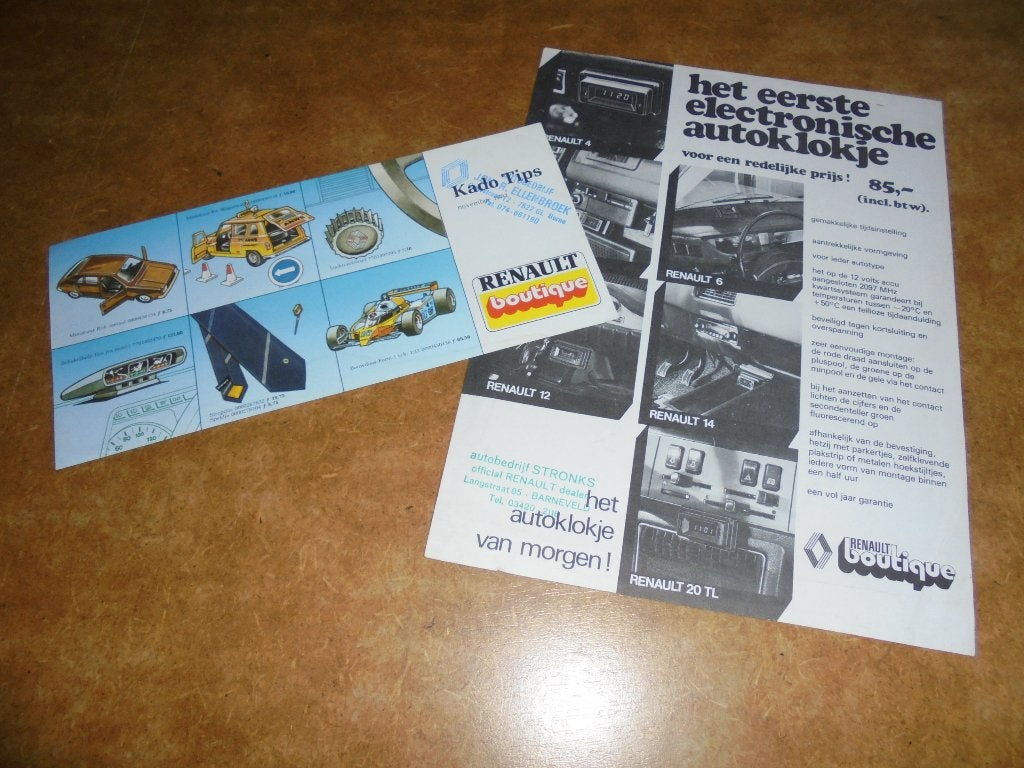 2 leaflets Renault Boutique, Boeken, Ophalen of Verzenden, Zo goed als nieuw, Renault