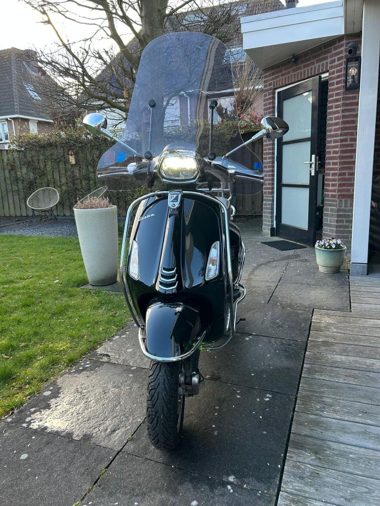 Vespa Sprint, Fietsen en Brommers, Scooters | Vespa, Zo goed als nieuw, Overige modellen, Maximaal 45 km/u, Benzine, Ophalen