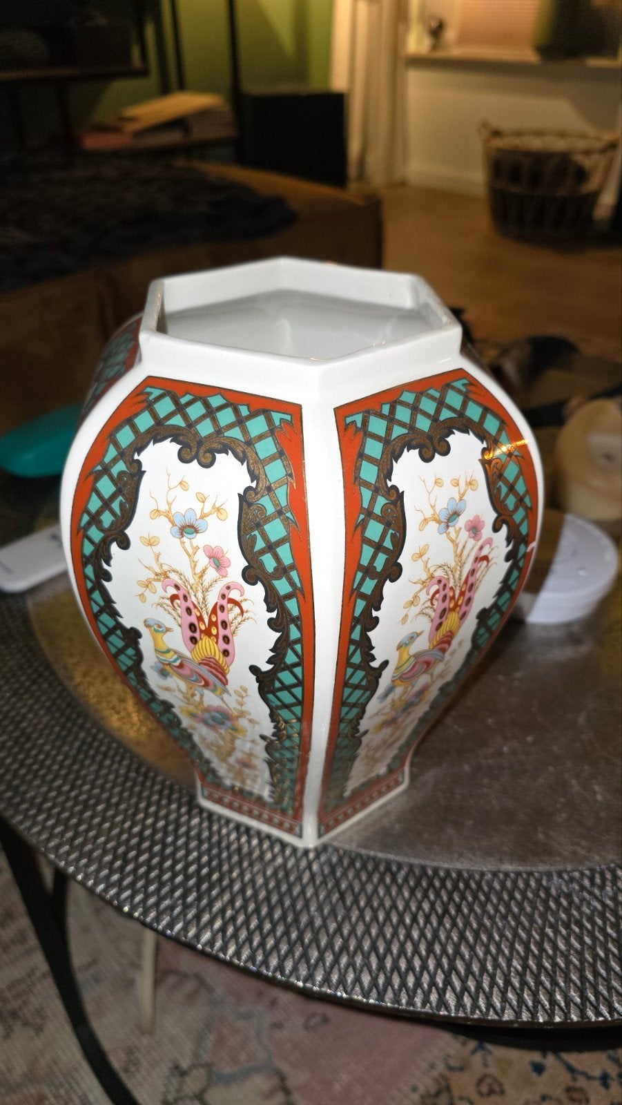 Vintage Chinese porseleinen vaas met pauwdecoratie, Antiek en Kunst, Ophalen