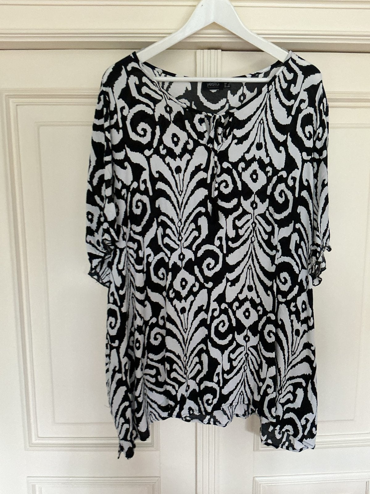 Yesta Shirt maat 3 = 52, Ophalen of Verzenden, Nieuw, Zwart, Shirt of Top