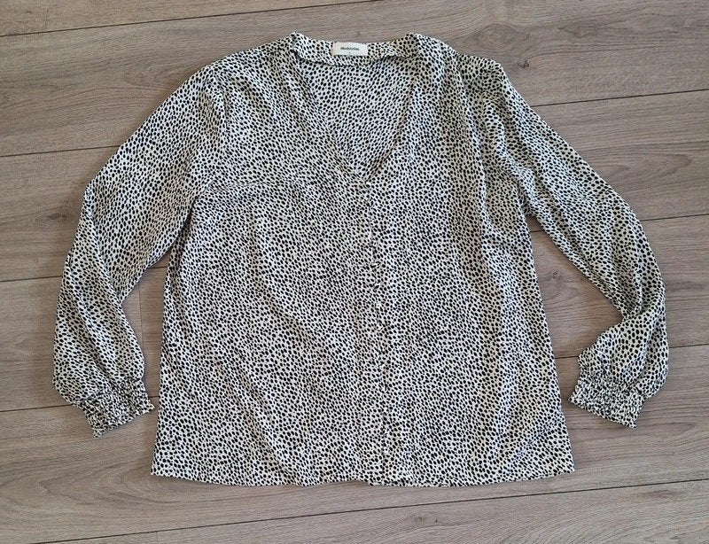 Modström blouse XL 42 stippenprint zwart wit, Kleding | Dames, Wit, Maat 46/48 (XL) of groter, Ophalen of Verzenden, Zo goed als nieuw