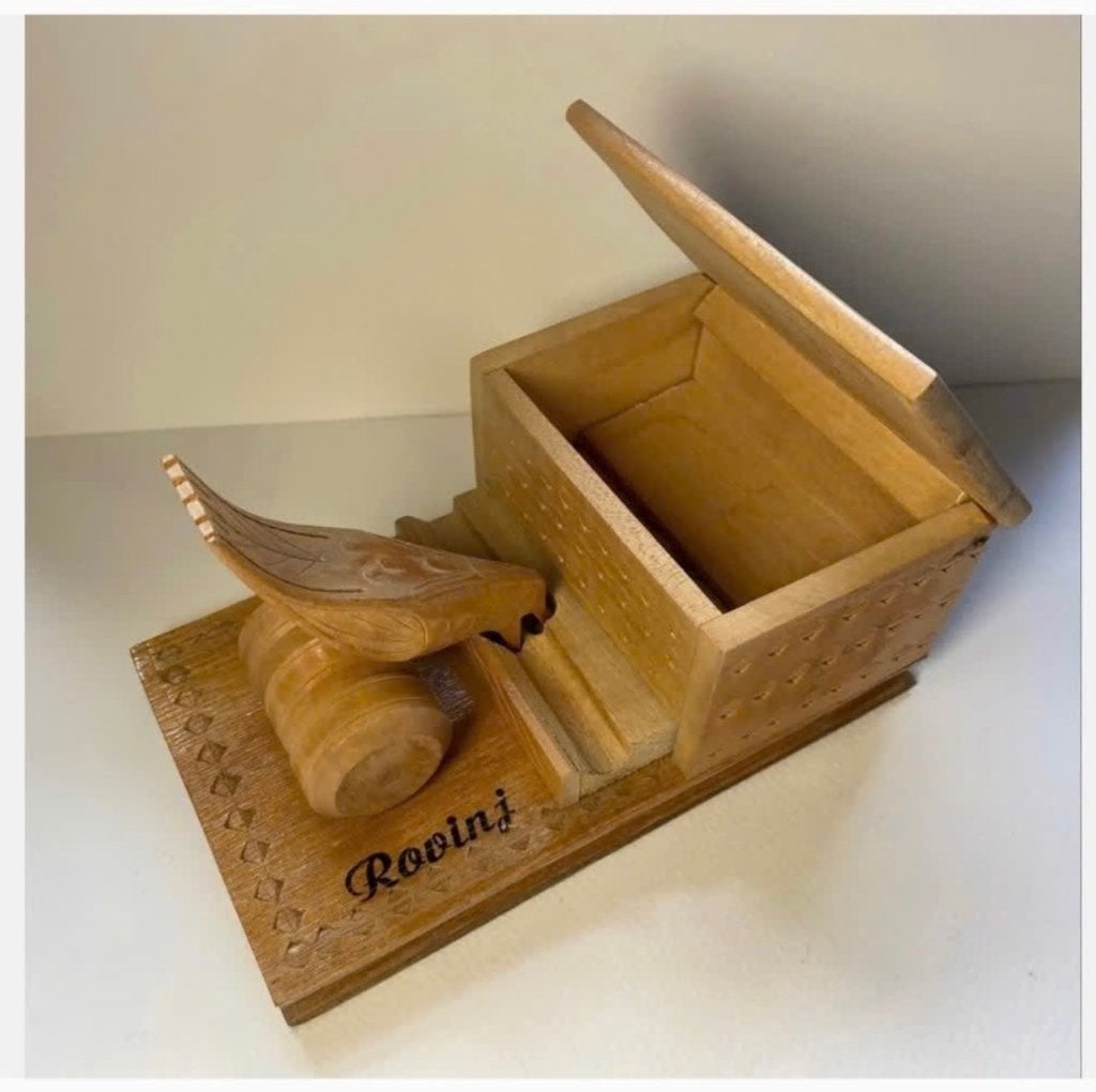 Houten sigarettendoos Rovinj met vogel pick-up sigaretten, Overige typen, Ophalen of Verzenden, X, X