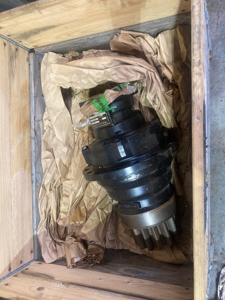 Sennebogen zwenkmotor DR 250, Ophalen, Graafmachine