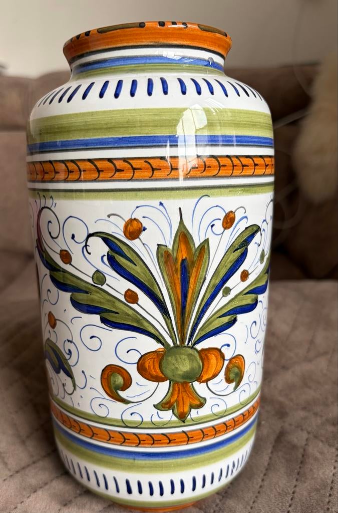 Set van 2 handgeschilderde vazen, Ars Deruta, Italië, Antiek en Kunst, Antiek | Vazen, Ophalen of Verzenden