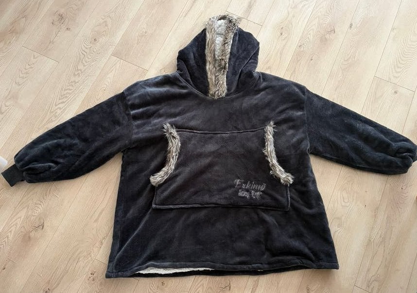 Trui deken - eskimo snug rug, Kleding | Dames, Ophalen, Zo goed als nieuw, Maat 42/44 (L), Grijs