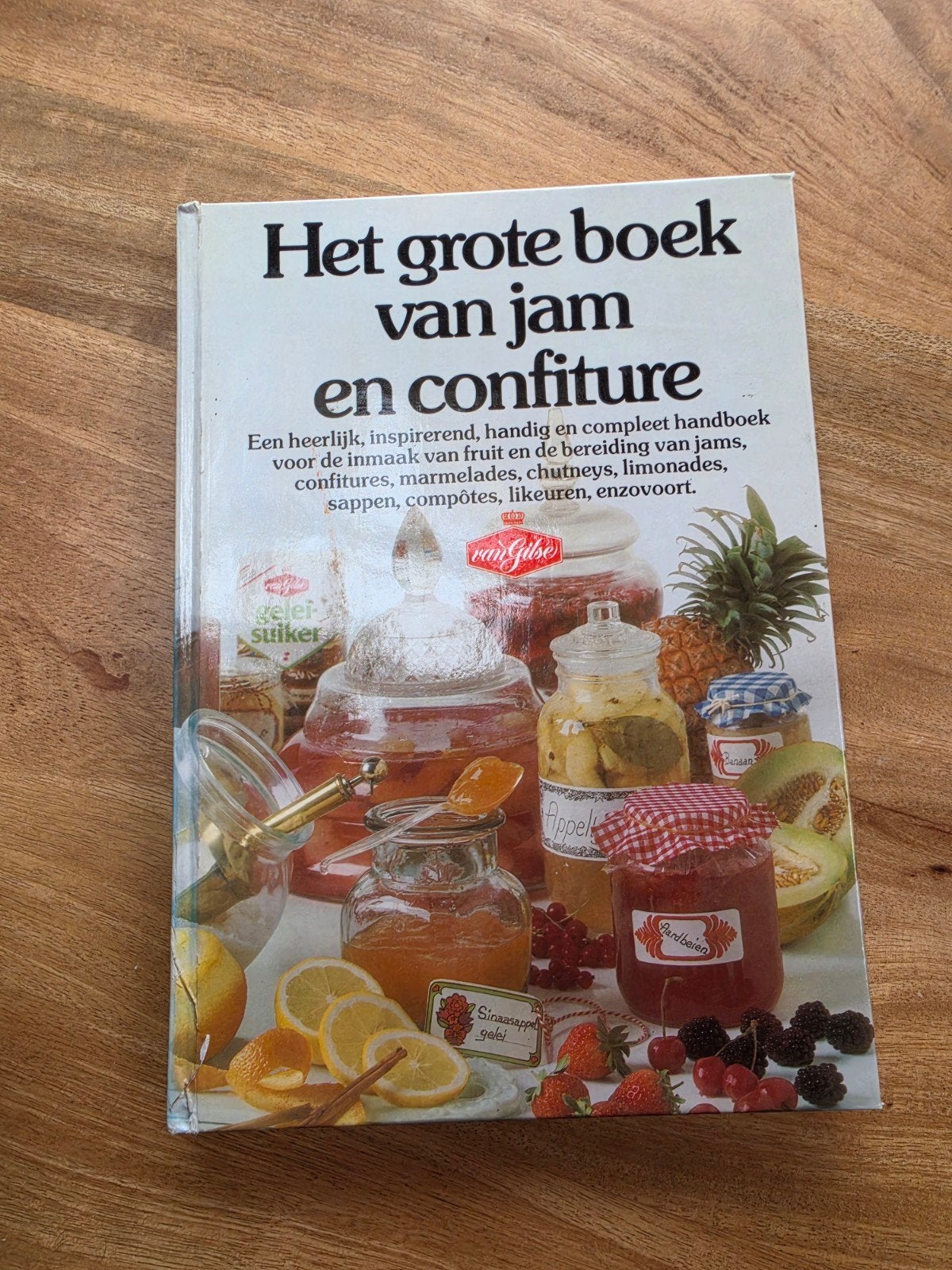 Het grote boek van jam en confiture - Van Gilse, Gelezen, Overige typen, Ophalen of Verzenden, Van Gilse Kandijfabriek