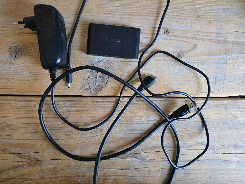 Sitecom 4 Poorts USB 3.0 Hub | Fast charge, Computers en Software, Dockingstations, Gebruikt, USB-hub, Laptop, Ophalen of Verzenden