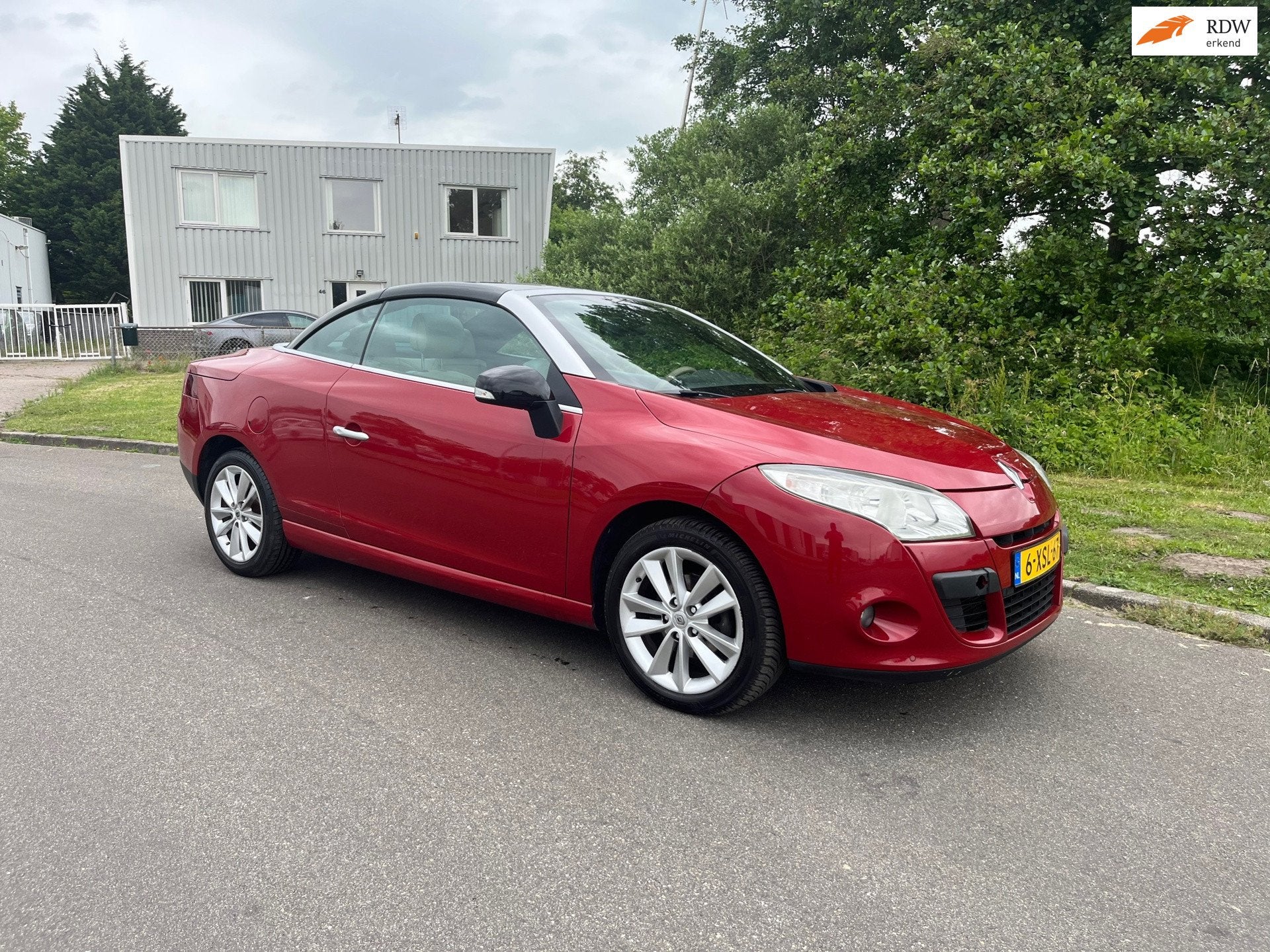 Renault Mégane Coupé-Cabriolet 1.4 TCE Dynamique BJ 2010 C, Voorwielaandrijving, Euro 5, Gebruikt, 750 kg