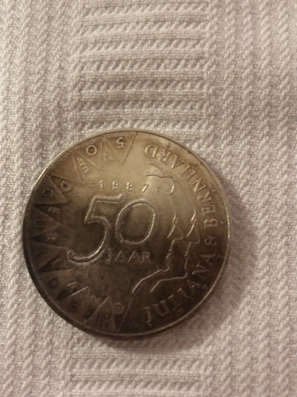 50 Gulden Munt 1987 - Huwelijk Juliana & Bernhard, Koningin Beatrix, Ophalen of Verzenden, Geboorte of Huwelijk, Losse munt