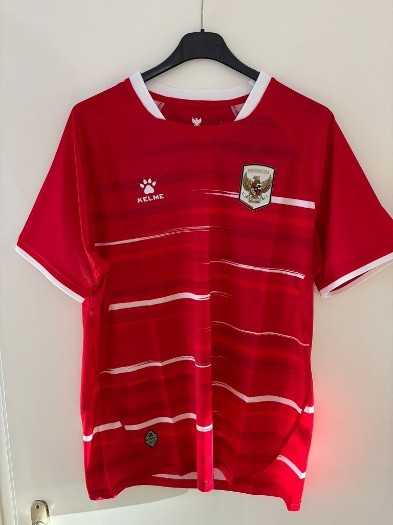 Indonesië voetbal thuisshirt Kelme 2026 NIEUW&Meerdere maten, Kelme, Maat 48/50 (M), Nieuw, Ophalen of Verzenden