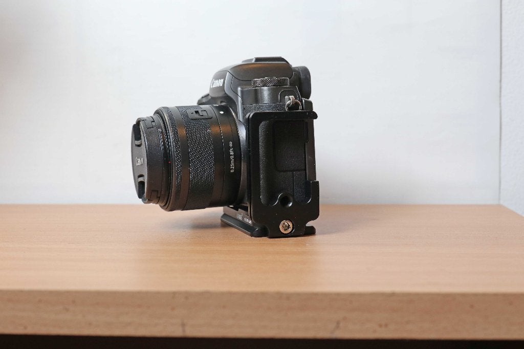Canon EOS M5 Quick Release Plate, Ophalen of Verzenden, Nieuw, L-bracket, Snelkoppelingsplaat