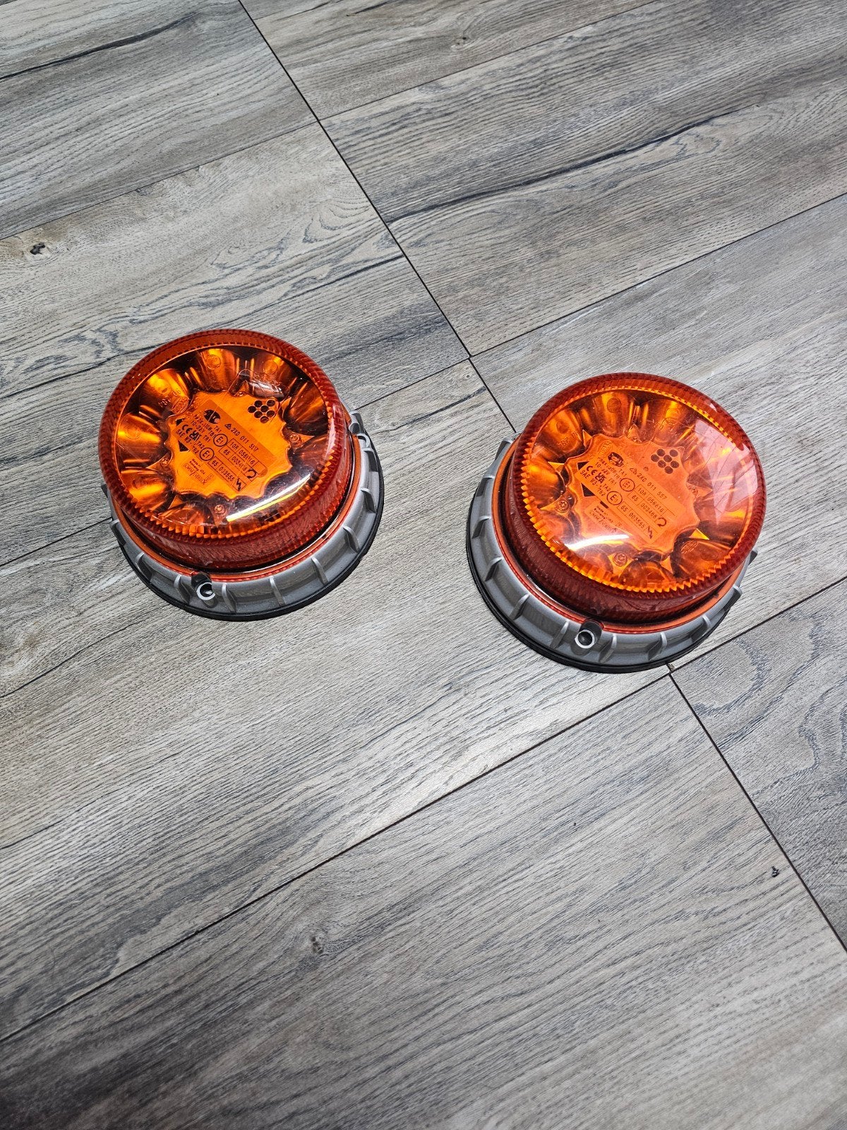 2x Hella zwaailampen led oranje 12V/24V, Ophalen