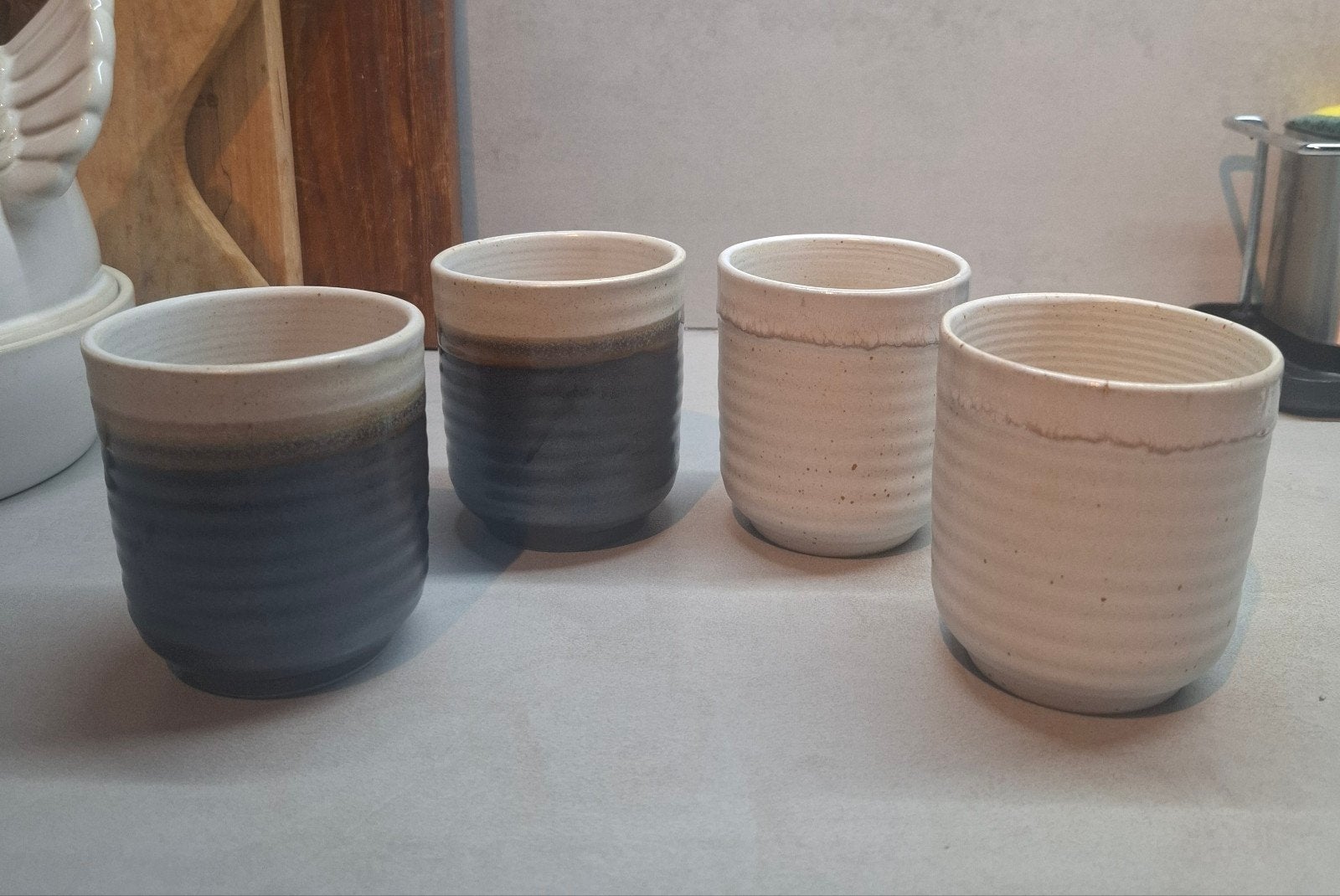 4x Mica Decorations beker Ethan,2 donker en 2 wit, Huis en Inrichting, Steen, Overige merken, Ophalen of Verzenden, Zo goed als nieuw