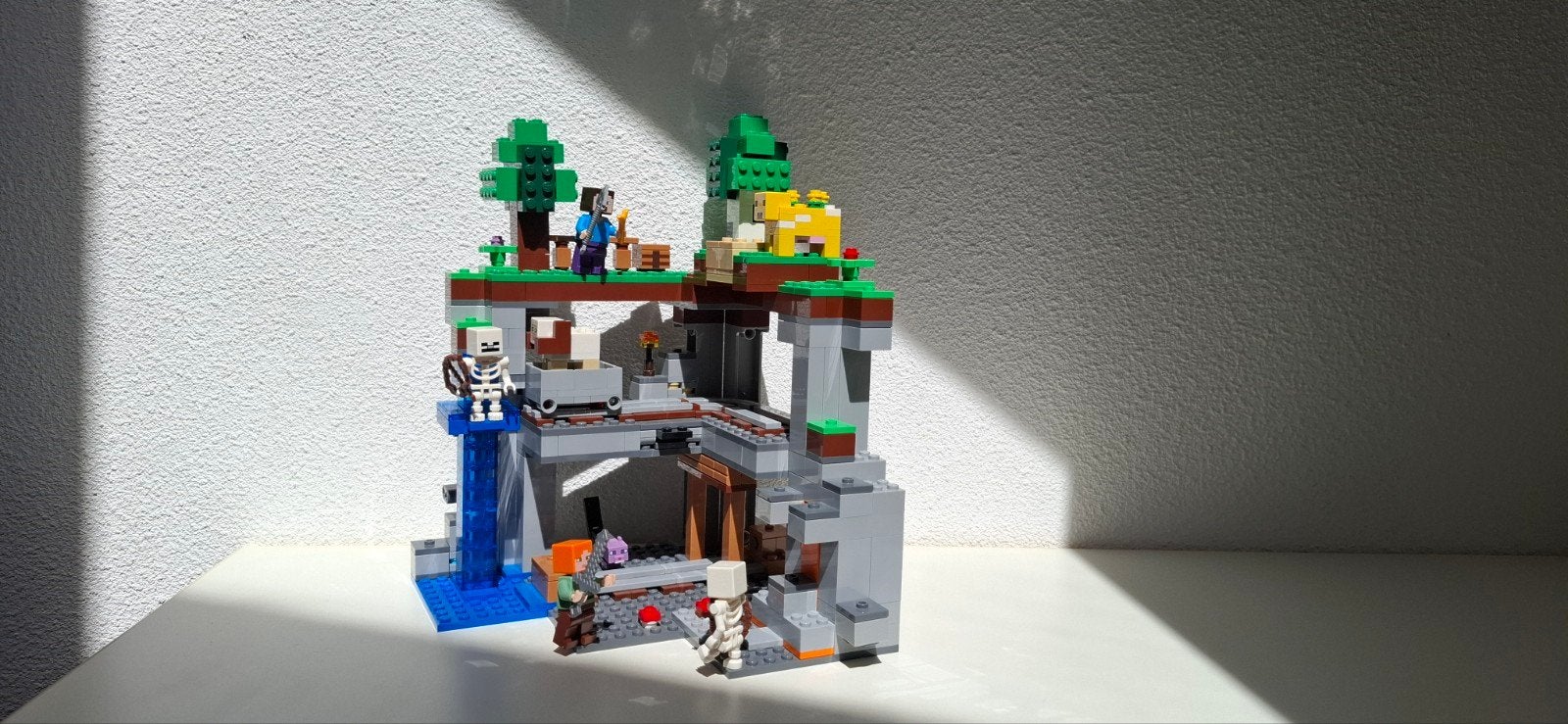 LEGO Minecraft 21169 De Eerste Avonturen, Compleet, Minecraft, Lego, Ophalen of Verzenden