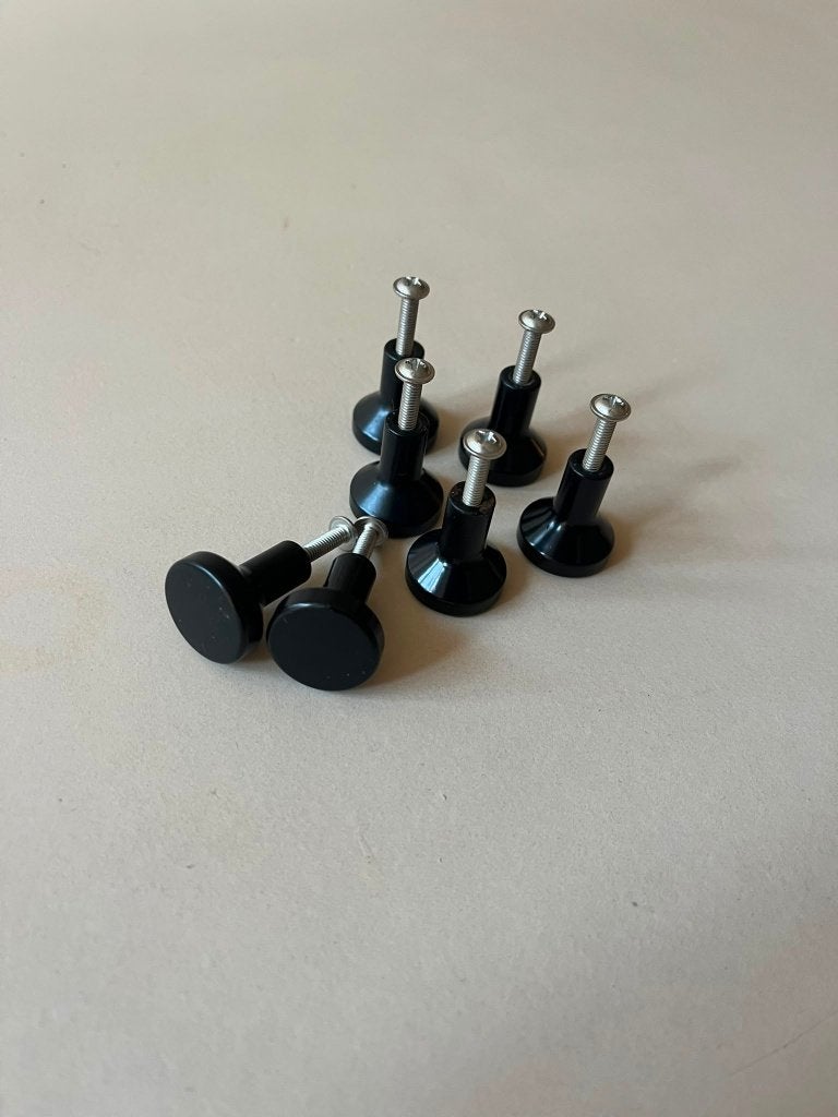 7x BAGGANÄS ikea deurknoppen zwart, Doe-het-zelf en Verbouw, Ophalen, Gebruikt, Overige materialen, Overige typen