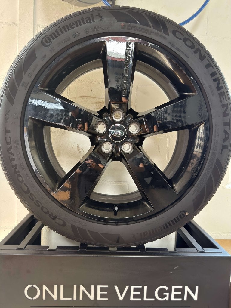 Set 22 inch Originele Land Rover Defender Velgen + banden, Niet ingevuld, 275 mm, Banden en Velgen, Niet ingevuld