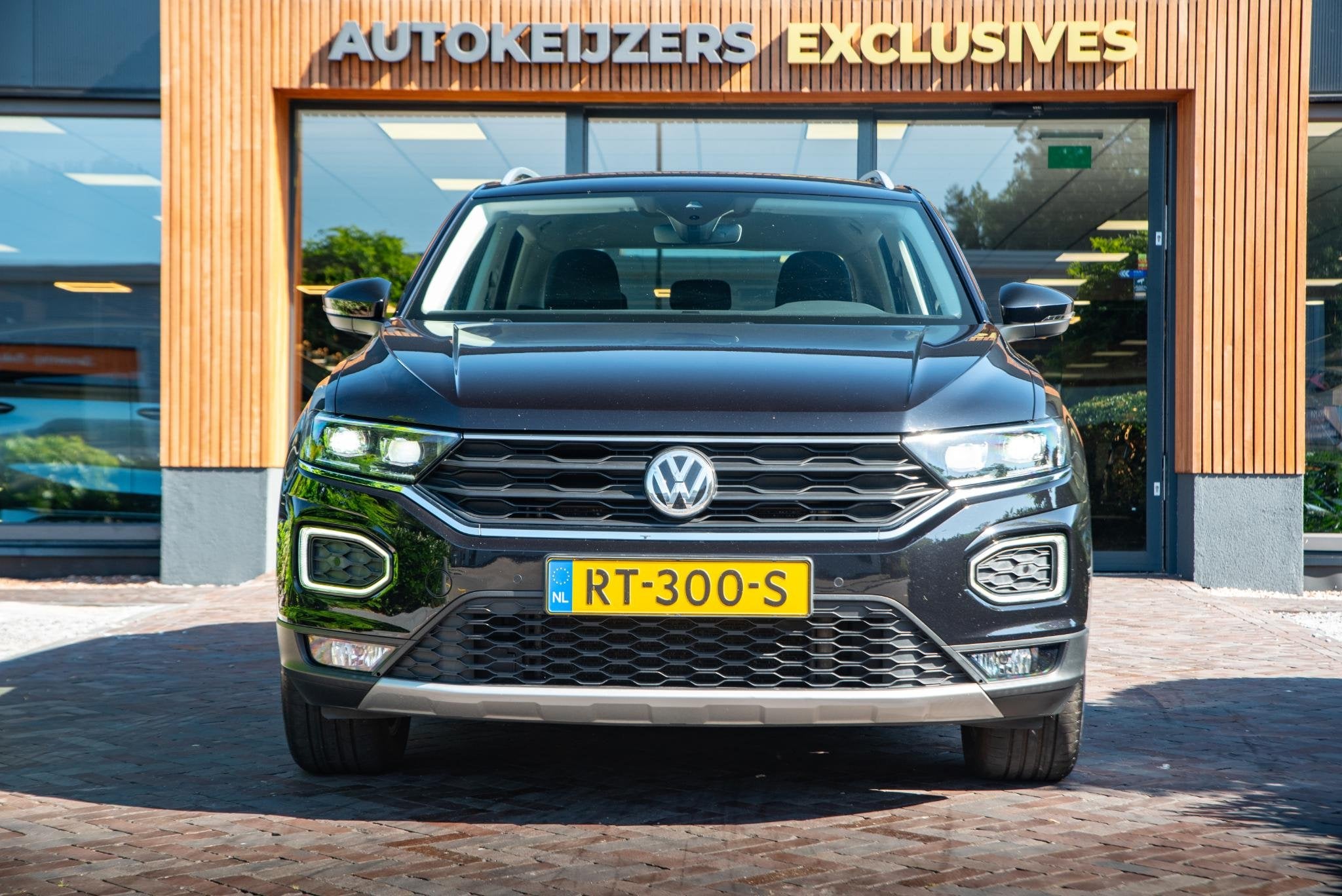 Volkswagen T-Roc 2.0 TSI 4Motion Sport Adapt. Cruise Virtual, Auto's, Volkswagen, Automaat, Gebruikt, 1984 cc, Zwart