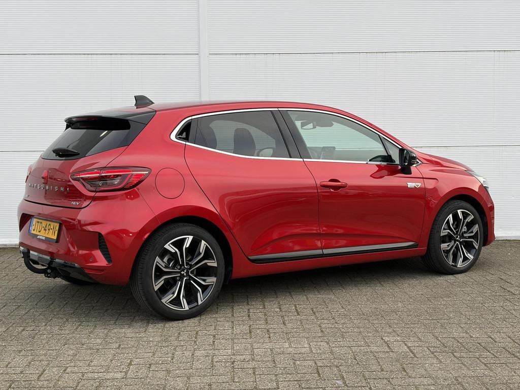 Mitsubishi Colt 1.6 HEV Intense+ / TREKHAAK! / Navigatie + A, Leder en Stof, Origineel Nederlands, Bedrijf, Hybride Elektrisch/Benzine