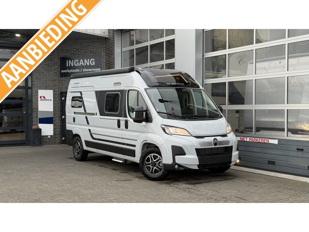 Adria Twin 600 SLB Spring Edition Automaat, Caravans en Kamperen, Automaat, Buscamper of Camperbus, Tot en met 2, Diesel