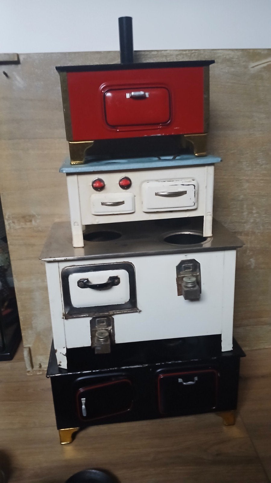 4 vintage kinderfornuisjes met pannetjes, Antiek en Kunst, Ophalen of Verzenden