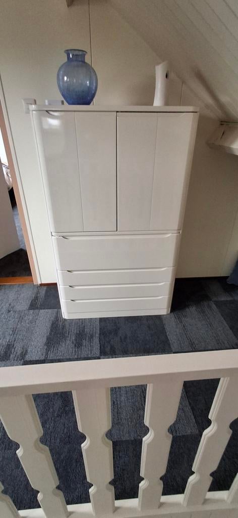 Witte kast met lades en deuren, Huis en Inrichting, Kasten | Ladekasten, Ophalen, Modern en functioneel, Gebruikt, 100 tot 150 cm