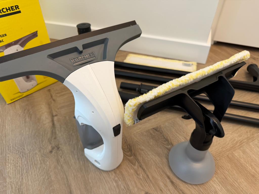 Nieuwe Kärcher Raamwisser WV1 Plus + verlengset, Ophalen of Verzenden, Raamwisser of Trekker