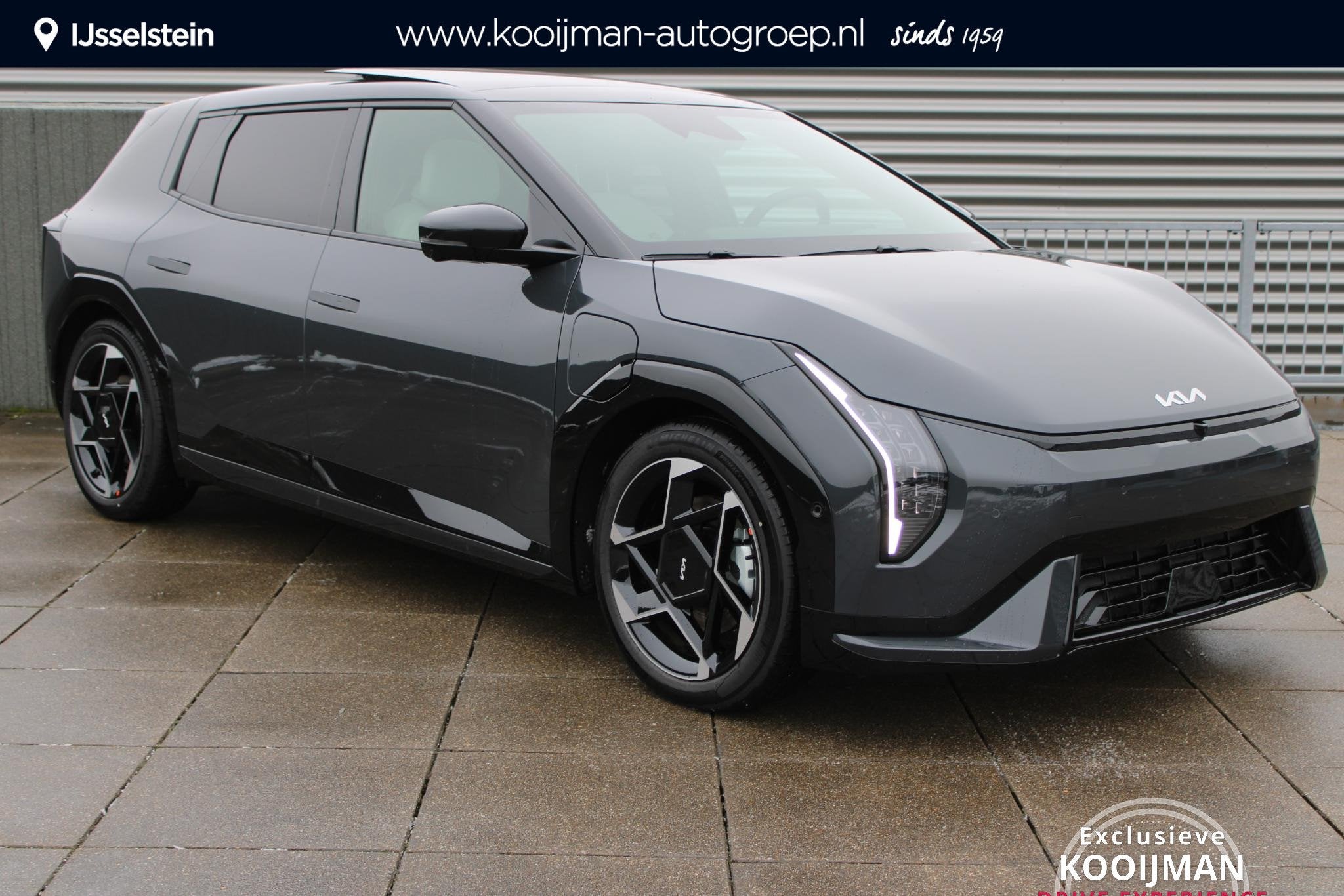Kia EV4 GT-PlusLine 81.4 kWh Panodak / LMV/ Carplay / stoelv, Auto's, 81 kWh, Origineel Nederlands, 584 km, 204 pk