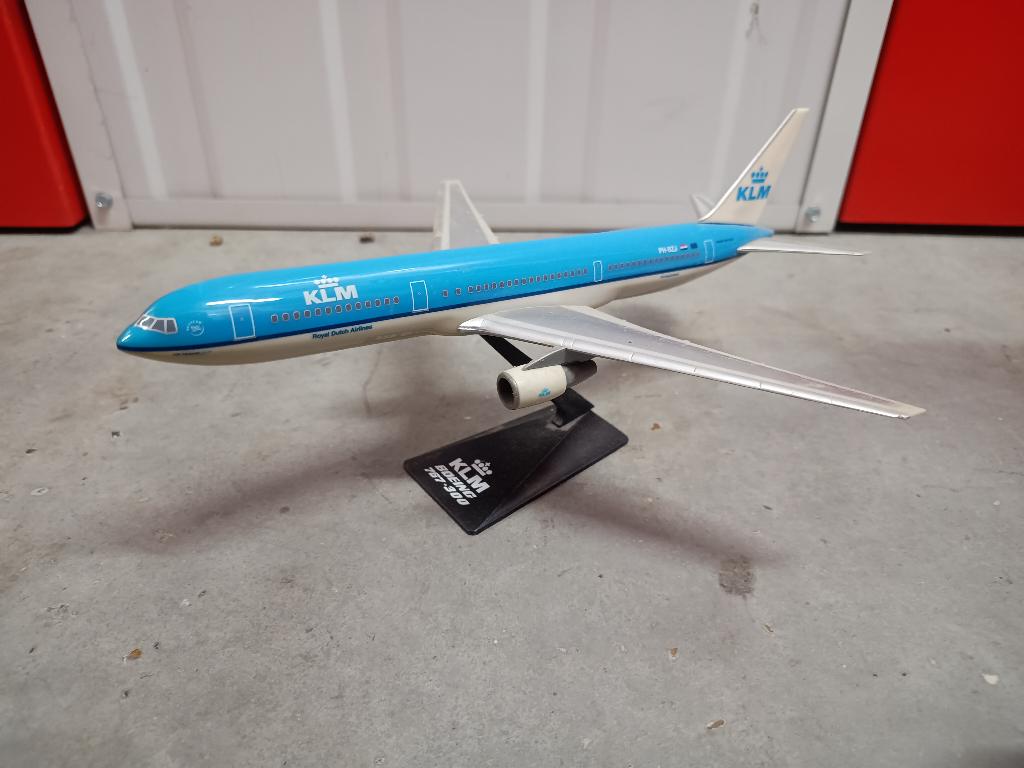 KLM Schaalmodel Boeing 767, Overige merken, 1:72 tot 1:144, Ophalen of Verzenden, Zo goed als nieuw