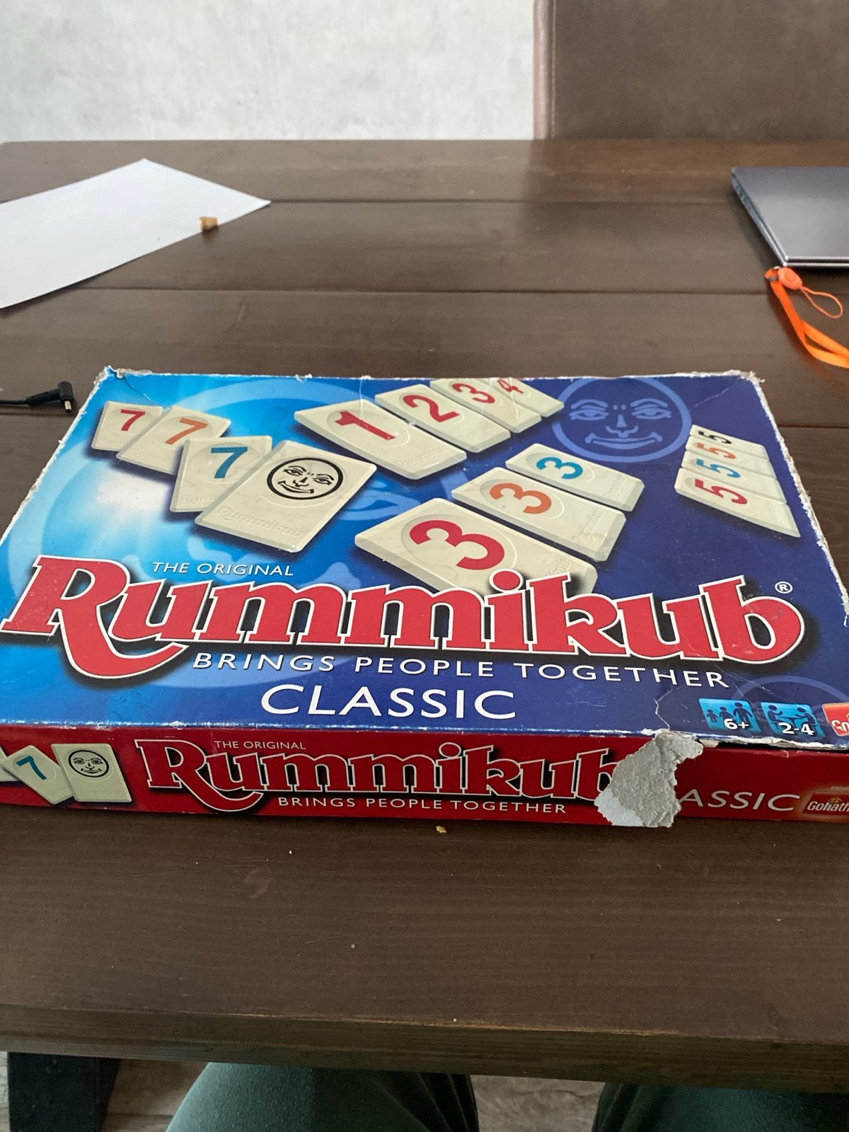 Rummikub Classic - Compleet spel met beschadigde doos, Drie of vier spelers, Ophalen, Gebruikt