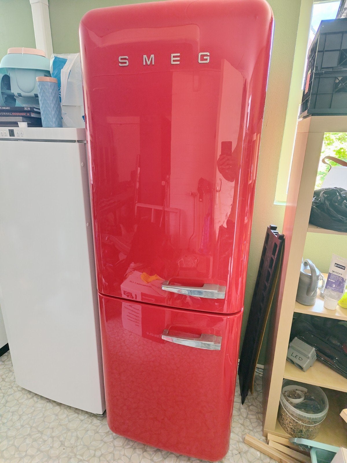 SMEG koelkast met vriesvak - werkt goed, Witgoed en Apparatuur, 200 liter of meer, Ophalen, Met vriesvak, 160 cm of meer