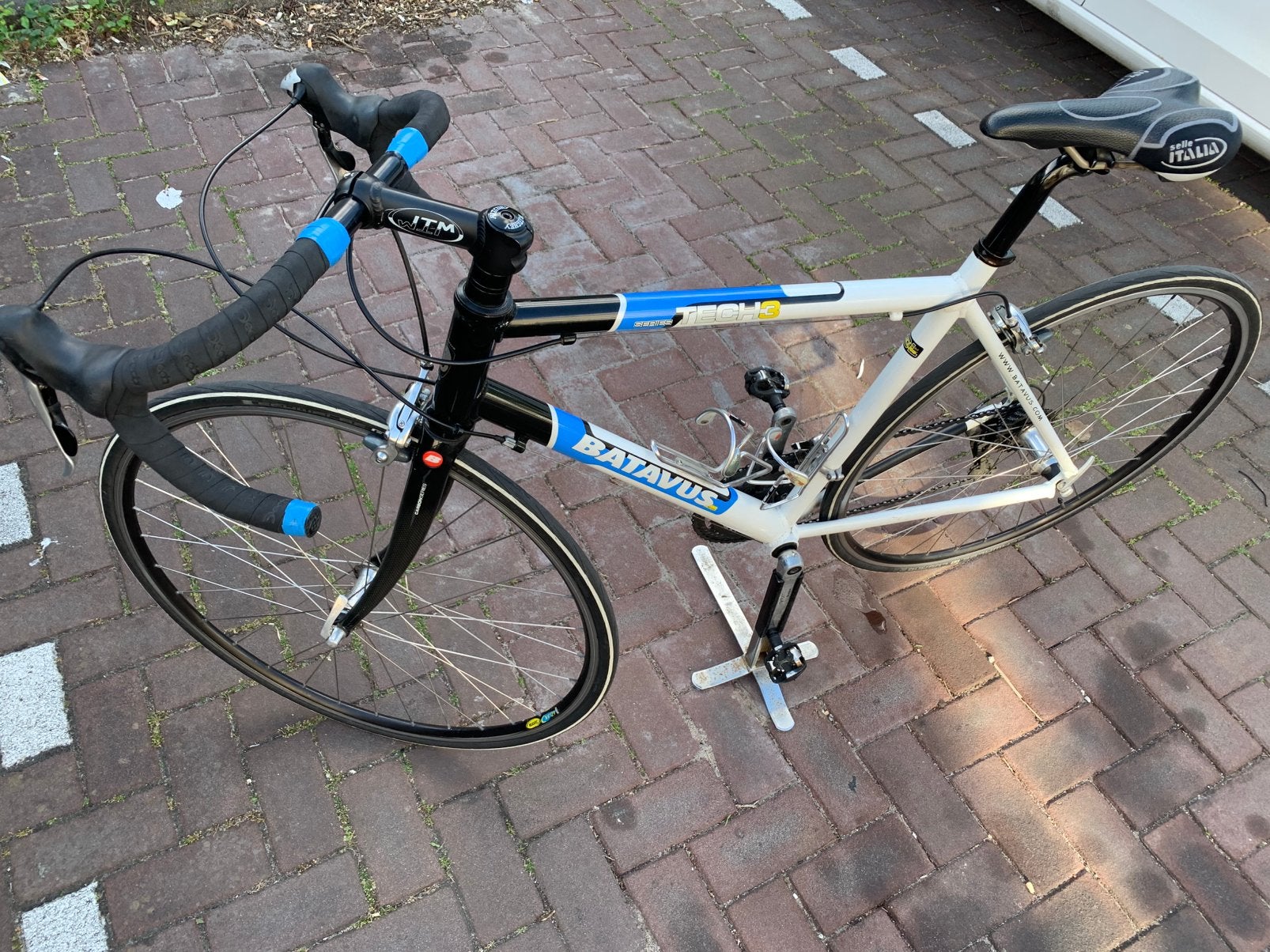 Race fiets rijd prima, Fietsen en Brommers, Fietsen | Racefietsen, 28 inch, Gebruikt, Velgrem, Batavus