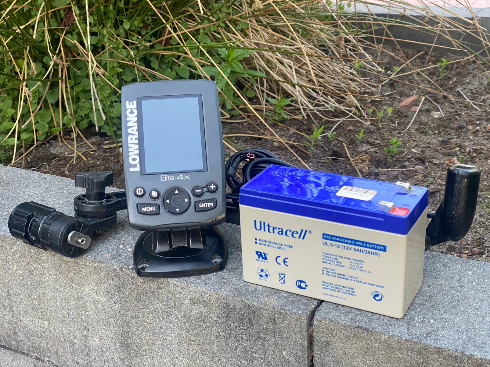Lowrance Elite-4x fishfinder met Scotty Transducer Arm Mount, Watersport en Boten, Ophalen of Verzenden, Zo goed als nieuw, Overige typen