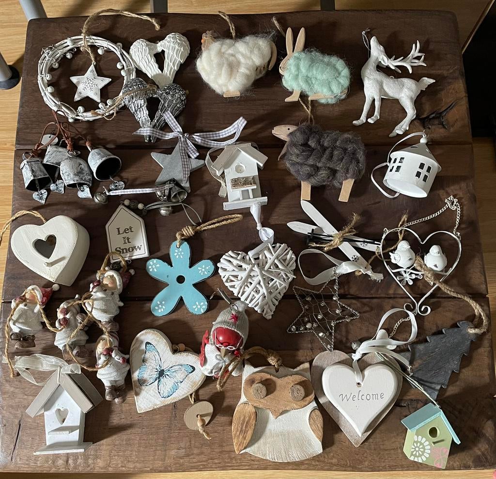 26 stuks diverse hangers, Ophalen, Zo goed als nieuw