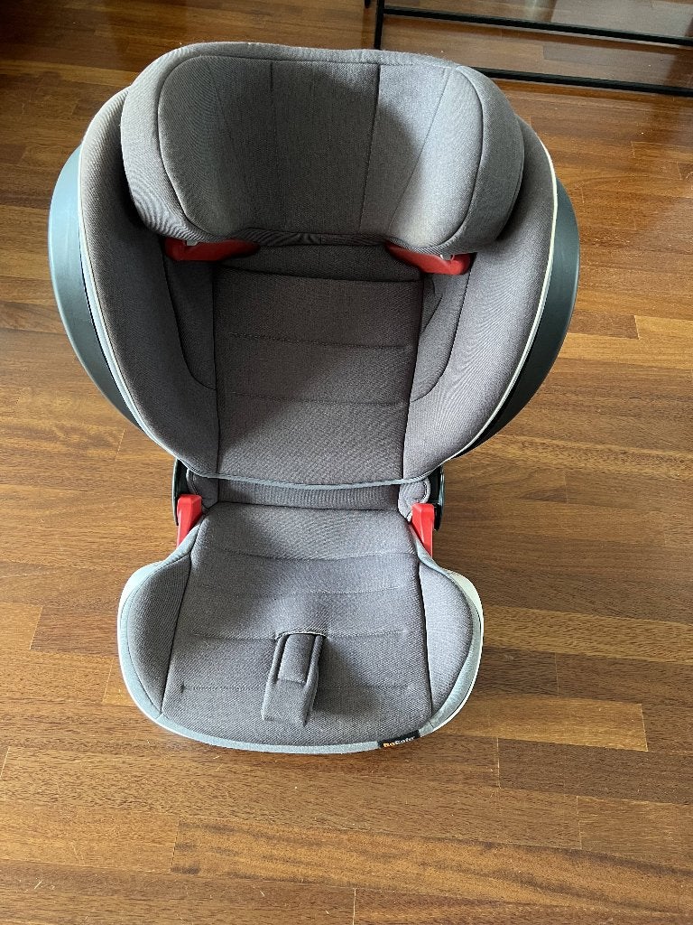 BeSafe Car Seat (9-36 kg) with ISOfix - Great Condition, Autogordel of Isofix, 15 t/m 36 kg, Zo goed als nieuw, Verstelbare rugleuning